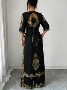 Elenzga 女款波希米亞優雅中東印花套裝 V領收腰長袍 蝙蝠袖 黑金對比滾邊長褲 夏季晚宴穿搭 - 黑色 - 查看 2