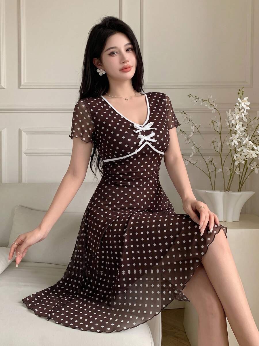 Feyla 女款波點蝴蝶結裝飾優雅復古法式70年代可愛收腰迷你洋裝，適合派對、野餐、早午餐、茶會、日常白天約會，夏季穿著