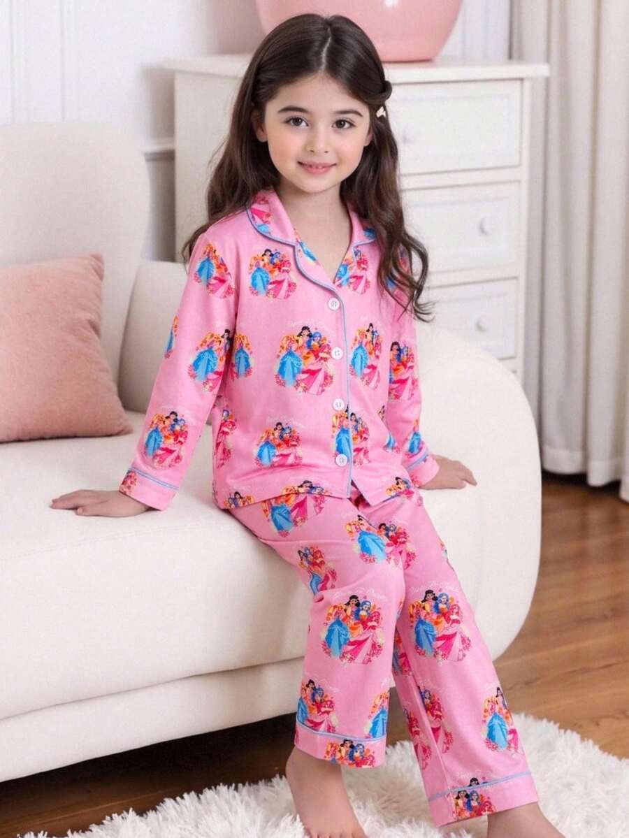 SHEIN طقم ملابس نوم كاجوال يومي للبنات الصغيرات بطبعة كاملة، ملابس علوية بأكمام طويلة وبنطال - متعدد الألوان - مشاهدة 1