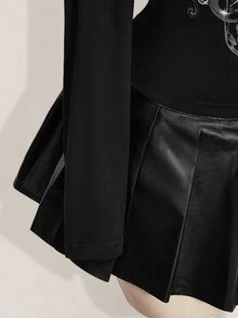 SHEIN ICON 女款大尺碼秋冬復古性感千禧風Y2K時尚休閒露肩人造毛拼接哥德風翅膀圖案黑色T恤 - 黑色 - 查看 8