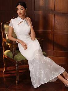 EastFlair New Chinese Style Elegant Embroidered Cheongsam Dress Dinner Date White Flower Summer Tea Party For Everyday Wear - White - View 7