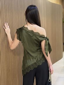Yohana Edit Women's Lace Patchwork Asymmetrical Shoulder Casual Versatile Daily Wear Top - Army Green - View 2