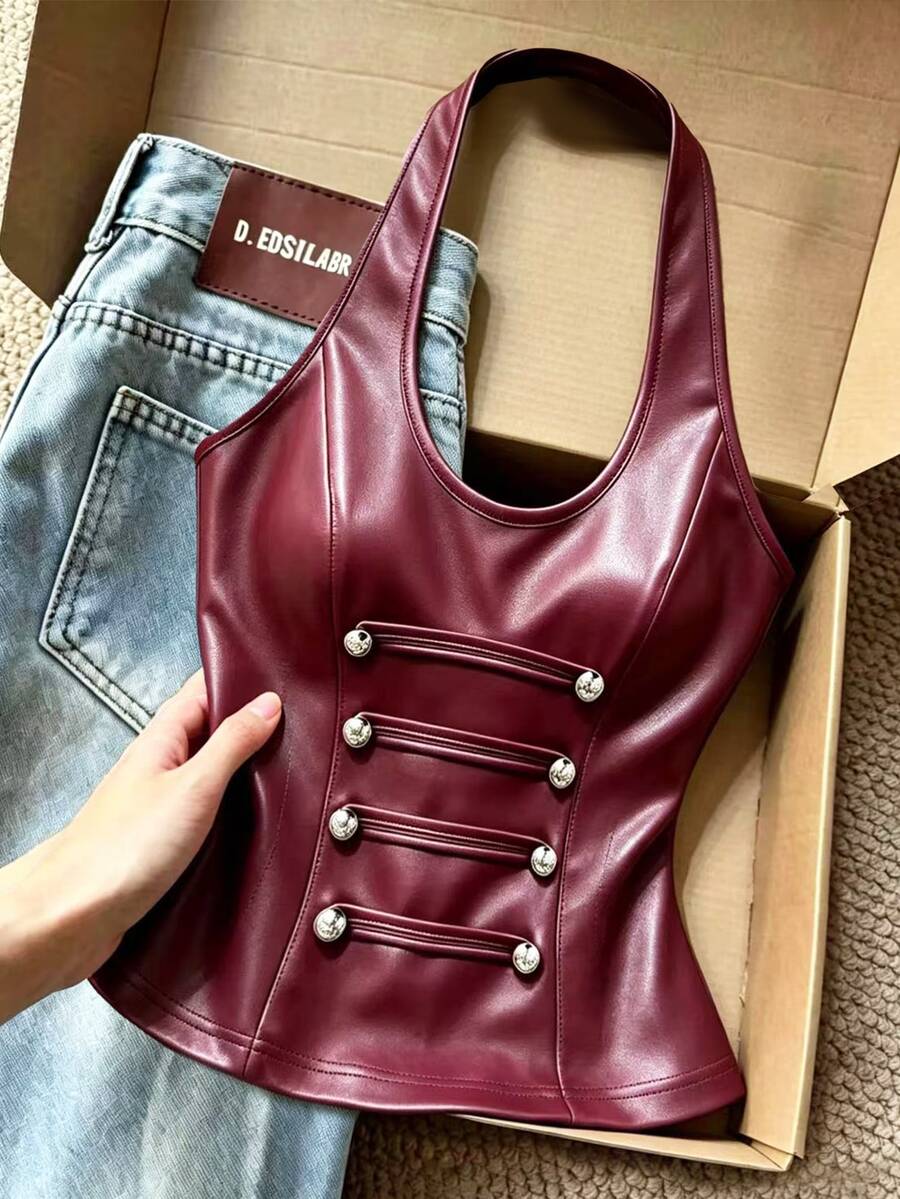 Franclia Áo tank top nữ cổ yếm da PU màu trơn thiết kế nút - Đỏ - Xem 1