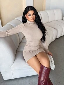 Dayanna Comas 女式高领罗纹针织连衣裙，秋季连衣裙长袖连衣裙 - 杏色 - 查看 3