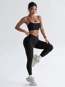 Dewbera Dewbera 無縫高彈性女款健身休閒日常運動收腰提臀套裝 - 黑色 - 查看 7