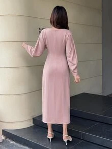Heiryn Women's Elegant Solid Color Curved Sleeve Waist-Cinching Dress - Pink - View 3