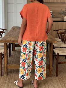 Weeklong Plus Size Women's Casual Vacation Floral Print Round Neck 3/4 Pants 2-Piece Set, Suitable For Daily And Holiday Wear Elegant - Multicolor - View 2