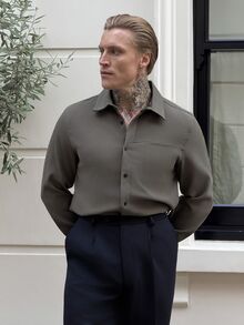 Alexgilka Alexgilka 男士純色亞麻休閒長袖領口襯衫，適合外出，鼠尾草綠正裝襯衫，深綠色男士襯衫，男士綠色襯衫，秋季，正式 - 軍綠色 - 查看 1