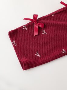 SHEIN 女童純色燈芯絨連身褲，滿版蝴蝶結印花可愛時尚，前口袋裝飾，簡約高級感，適合春秋季，適合日常出遊，為寶寶衣櫥增添更多選擇 - 酒紅色 - 查看 7
