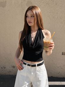SHEIN ICON Women Scoop Neck Sleeveless Cropped Y2K Red Sexy Top, Stylish Plain Color - Black - View 3