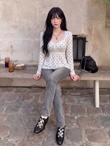SHEIN ICON 性感休閒蕾絲領黑白波點印花長袖T恤 - 白色 - 查看 4