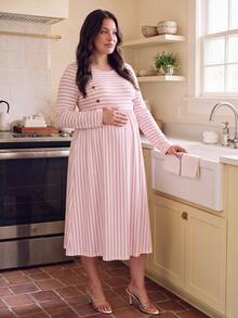 GentleRue Maternity فستان صيفي كاجوال يومي مخطط للنساء الحوامل بمقاسات كبيرة - وردي - مشاهدة 1