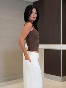 Nelanie Turli Women's Slim Fit Turtleneck Sleeveless Bodycon Tank Top - Coffee Brown - View 3