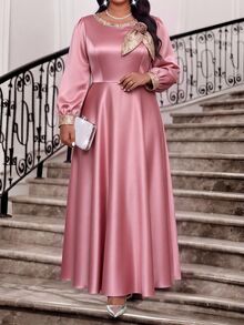 Fleurora Plus Size Women's Elegant Dress With 3D Floral Decoration, Round Neck, Long Sleeve - Dusty Pink - View 1