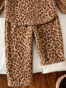 Girls Brown Leopard Print Half-Zip Sweatshirt, Casual Animal Pattern Stand Collar Pullover, Comfortable Autumn/Winter Outfit - Multicolor - View 5