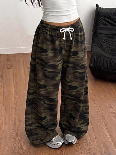 SHEIN Teen Girl Casual Daily Versatile Comfortable Camouflage Mid-Waist Straight Leg Sweatpants Teen Girl All-Season Style