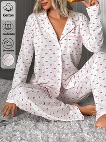 SHEIN طقم بيجامة نسائي قطعتين من ملابس علوية بأكمام طويلة وياقة وأزرار أمامية بطبعة فيونكة ونقاط بولكا وبنطال مطابق، ناعم وكاجوال بقصة مريحة وفضفاضة - ابيض واحمر - مشاهدة 6