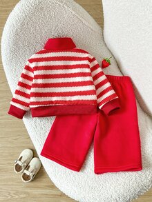 SHEIN 2件組幼兒女嬰毛衣褲套裝，可愛甜美紅色草莓刺繡條紋長袖半拉鍊加厚冬季連身褲，適合秋季與節日穿著，色彩鮮豔 - 紅白色 - 查看 2