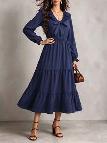 SHEIN LUNE CURVE Đầm ôm dáng xòe gấu tay dài cổ chữ V đính nơ bèo nhún size lớn màu xanh navy thanh lịch cho mùa thu, hẹn hò và tiệc tối - Màu xanh lam - Xem 5