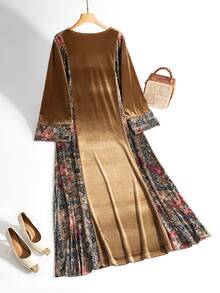 Al Najma Women's Autumn Vintage Floral Print Patchwork V-Neck Loose Modest Long Sleeve Dress - Khaki - View 2