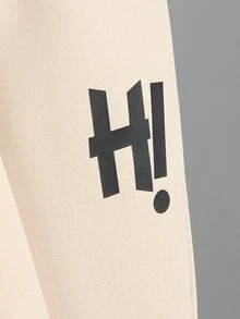 SHEIN 幼童男孩 3 件套可愛 HI 字母連帽衛衣、運動長褲與黑色羽絨背心外套套裝，適合上學日常穿著、週末旅行與戶外玩耍 - 卡其色 - 查看 8