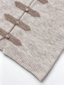 Omancia Elegant Round Neck Ruyi Button Sleeveless Design Women's Sweater Vest - Khaki - View 7