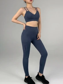 DAZY Setelan Olahraga Wanita: Tank Top Pendek dan Legging Warna Polos - Biru - View 2
