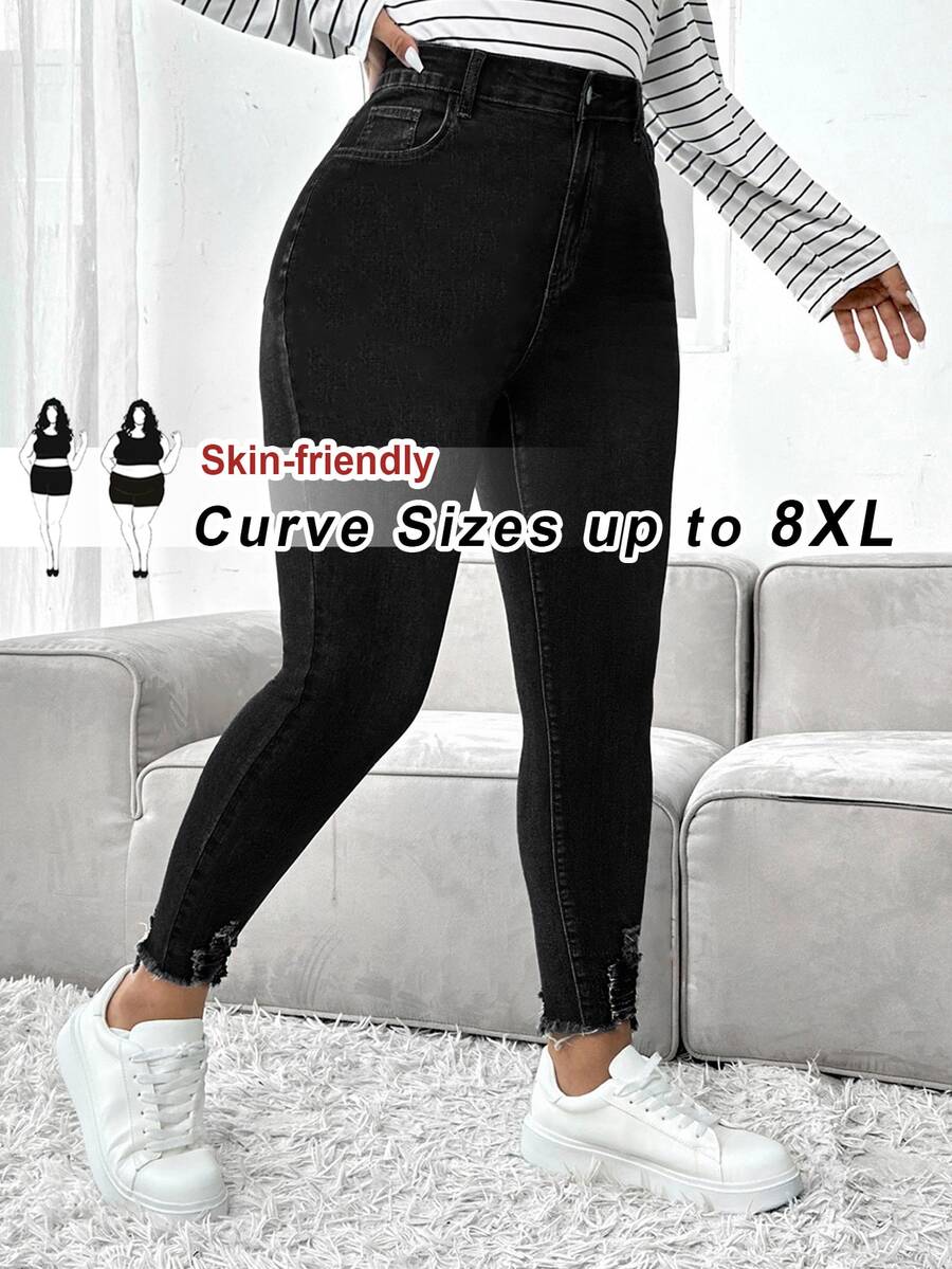 SHEIN CURVE+ Plus Size Zipper Button Pocket Solid Color Denim Jeans - Black - View 1