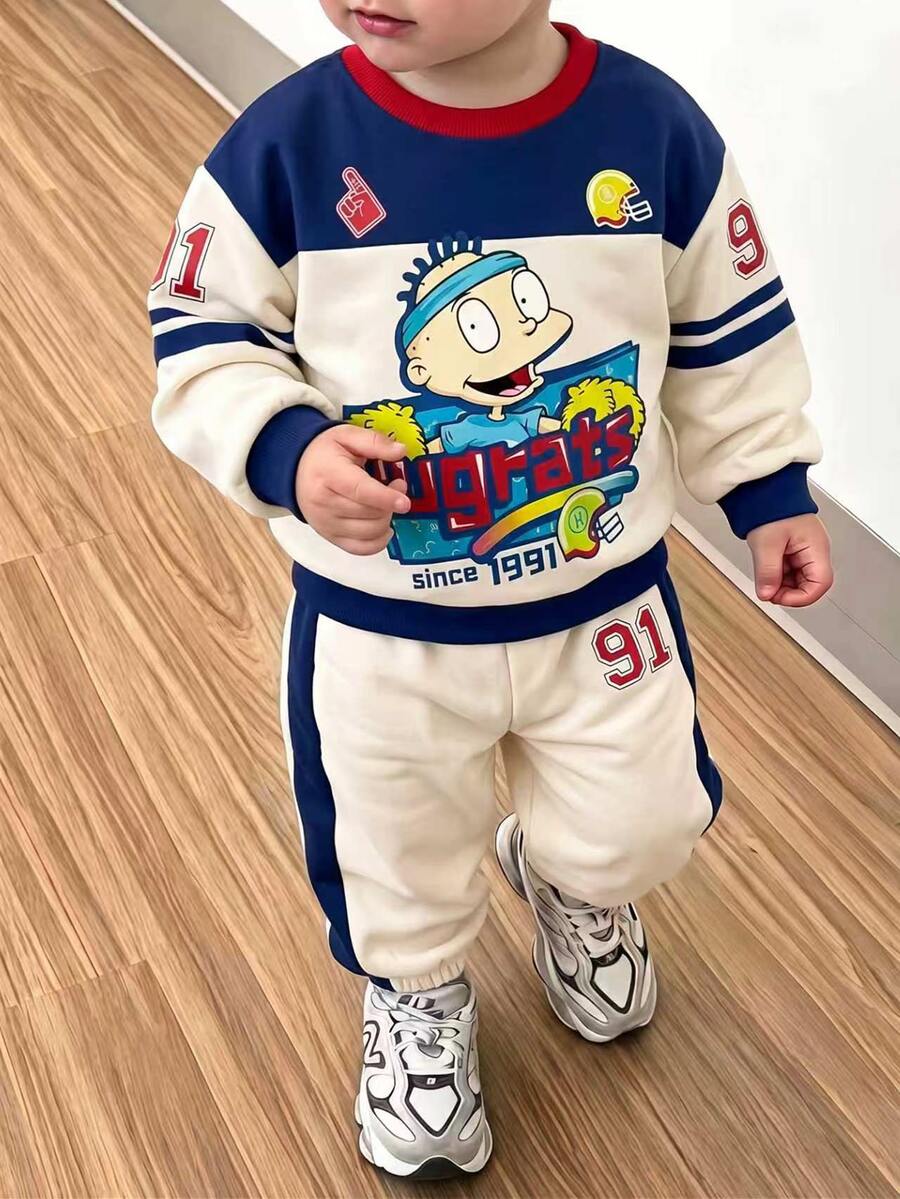 Nick 90s | SHEIN 2pcs Baby Boys Sweatshirt Set Vintage Racing Beige Colorblock Graphic Long Sleeve Oversized Crew Neck Autumn Outfits School Vacation Birthday - Apricot - View 1
