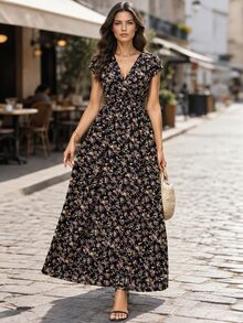 Balvessa Women's Floral Print V-Neck Vacation Style Fashion Dress Maxi Women Outfit - Black - View 1