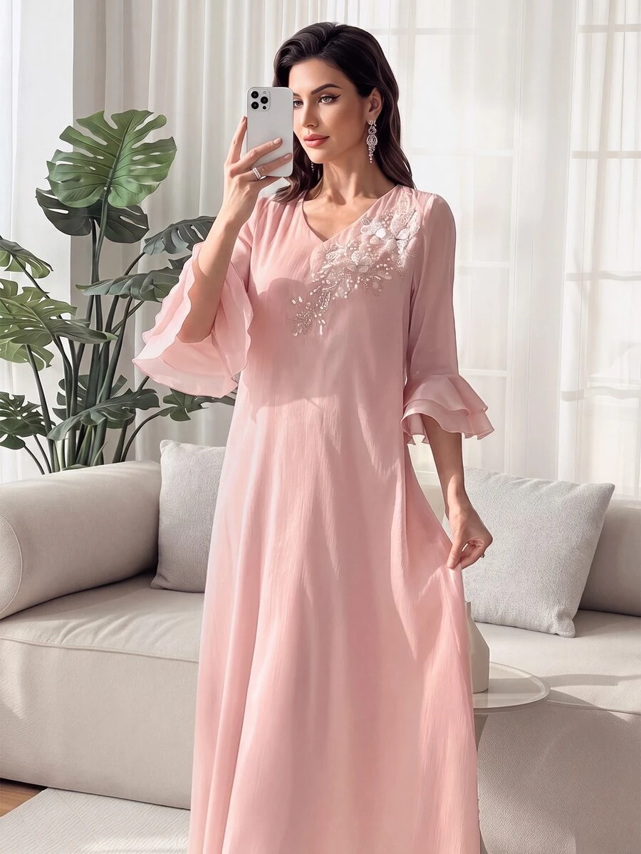 Al Najma 女式 V 领串珠花朵层叠荷叶边袖阿拉伯连衣裙,春夏全长 Jalabiya 女式休闲连衣裙,端庄 - 粉色 - 查看 1