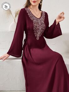 Al Najma 1 件女式秋季优雅水晶亮片装饰酒红色朴素长袖阿拉伯连衣裙 - 酒紅色 - 查看 3