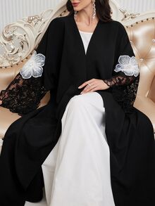 Al Najma Bata Abaya de estilo árabe de ajuste holgado para mujer con puños de encaje, patchwork y decoración de bordado - Negro - Ver 4