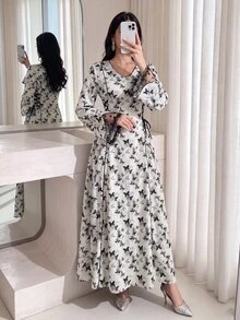 Al Najma Women's V-Neck Butterfly Printed Arabesque Long Flared Sleeve Modest Dress - Black and White - View 2