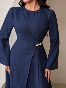 Veilorie Plus Size Ruched Dress With Metal Decoration - Navy Blue - View 6