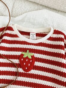 SHEIN Baby Girl Strawberry Decor Pattern Thick Textured Striped Pullover Top Corduroy Print Adjustable Shoulder Strap Thick Romper Set Suitable For Winter - Red and White - View 3