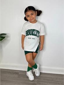 Young Girl Solid Knit Short Sleeve Crew Neck Top And Knit Shorts Set, Sporty Street Style, Spring/Summer Holiday Outfits - Green - View 4