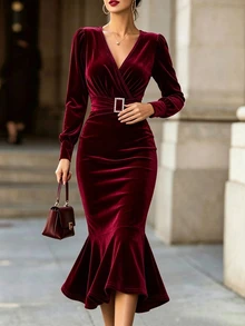 SHEIN LUNE Plus Size Women's Wrap V-Neck Long Sleeve Mermaid Dress, Burgundy, Slim Fit, Fall Style For Christmas, New Year & Cocktail Formal Events - Burgundy - View 5