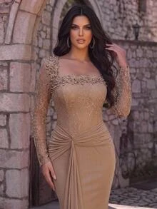 Glamrae Plus Size Elegant Romantic Fashion Champagne Luxury Lace Patchwork Elastic Mesh Fishbone Structured Long Sleeve Sheer Fitted Bodycon Mermaid Hem With Train, Holiday, Vacation, Birthday Party, Wedding Event, Formal Evening Gown (Intricate Design) - Champagne - View 5
