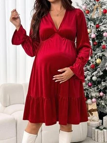 SHEIN Red Velvet Maternity Dress With Ruffled Hem – Christmas Maternity Dress Fall - Red - View 11