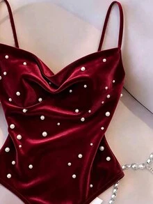 Franclia 女款純色垂領仿珍珠裝飾時尚細肩帶連身內衣 - 紅色 - 查看 4