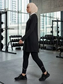 SHEIN With My Calm Men Hooded Sports Tee With 2 In 1 Sports Leggings - Black - View 7