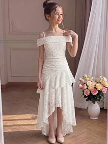 SHEIN Tween Girl 秋/冬 優雅米色蕾絲方領抓皺多層荷葉邊不對稱下擺收腰長洋裝，適合派對、節日慶典、優雅場合、返校舞會、正式活動及婚禮賓客穿著 - 米色 - 查看 1