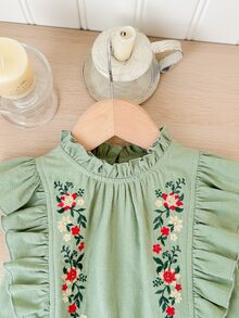 SHEIN LMoss Kids Baby Girl LMoss Summer Vacation Cute Floral Print Ruffle Trim Top And Shorts Set - Green - View 7