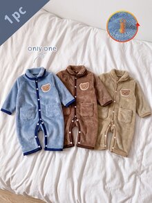 SHEIN 1件秋冬雙面法蘭絨新生兒連身衣居家服，可愛熊貼布對比色滾邊設計，下擺口袋裝飾，藍色柔軟舒適長袖無腳連身衣冬季套裝 - 霧霾藍 - 查看 9