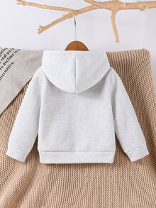Elladie kids 兒童灰色連帽拉鍊外套，整體灰色休閒衛衣搭配豹紋對比設計內裡。全開襟拉鍊方便穿脫；胸前飾有3D刺繡Logo，白色羅紋袖口與下擺配對比色，前方大캥格魯口袋，簡約休閒風格，秋冬新款校服，適合日常穿著與外出 - 灰色 - 查看 2