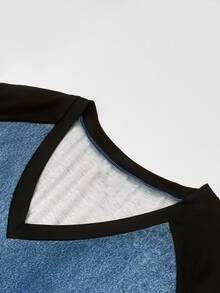 Trelyra Women's Fall/Winter Blue Black Panel V-Neck Long-Sleeve T-Shirt,Drop Shoulder Loose Print Top,Chic Occasion Wear For Daily Outing Vacation - Blue - View 6