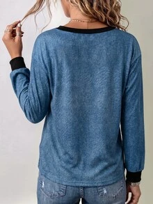 Trelyra Women's Fall/Winter Blue Black Panel V-Neck Long-Sleeve T-Shirt,Drop Shoulder Loose Print Top,Chic Occasion Wear For Daily Outing Vacation - Blue - View 2