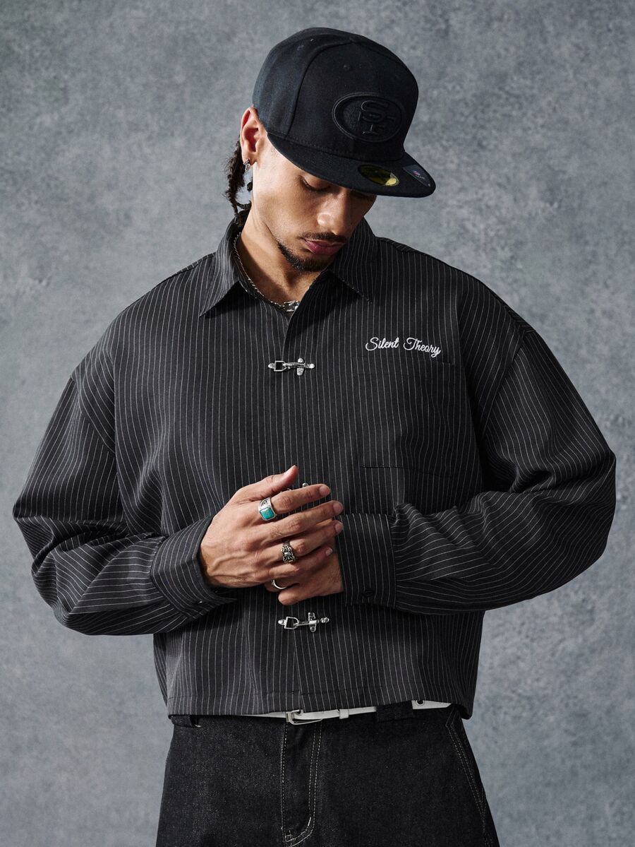 PAVTROS Men's Short Loose Vertical Striped Shirt With Metal Airplane Buckle Decor, Street Vintage Casual Long Sleeve Top, Goth - Black - View 1