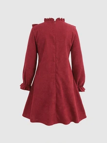 SHEIN 女童秋冬休閒優雅度假風 3D 格紋蝴蝶結小立領荷葉邊長袖拼接娃娃裙 燈芯絨質感洋裝 酒紅色 適合聖誕節、新年、日常休閒、街頭派對聚會 童裝紅裙 - 酒紅色 - 查看 2